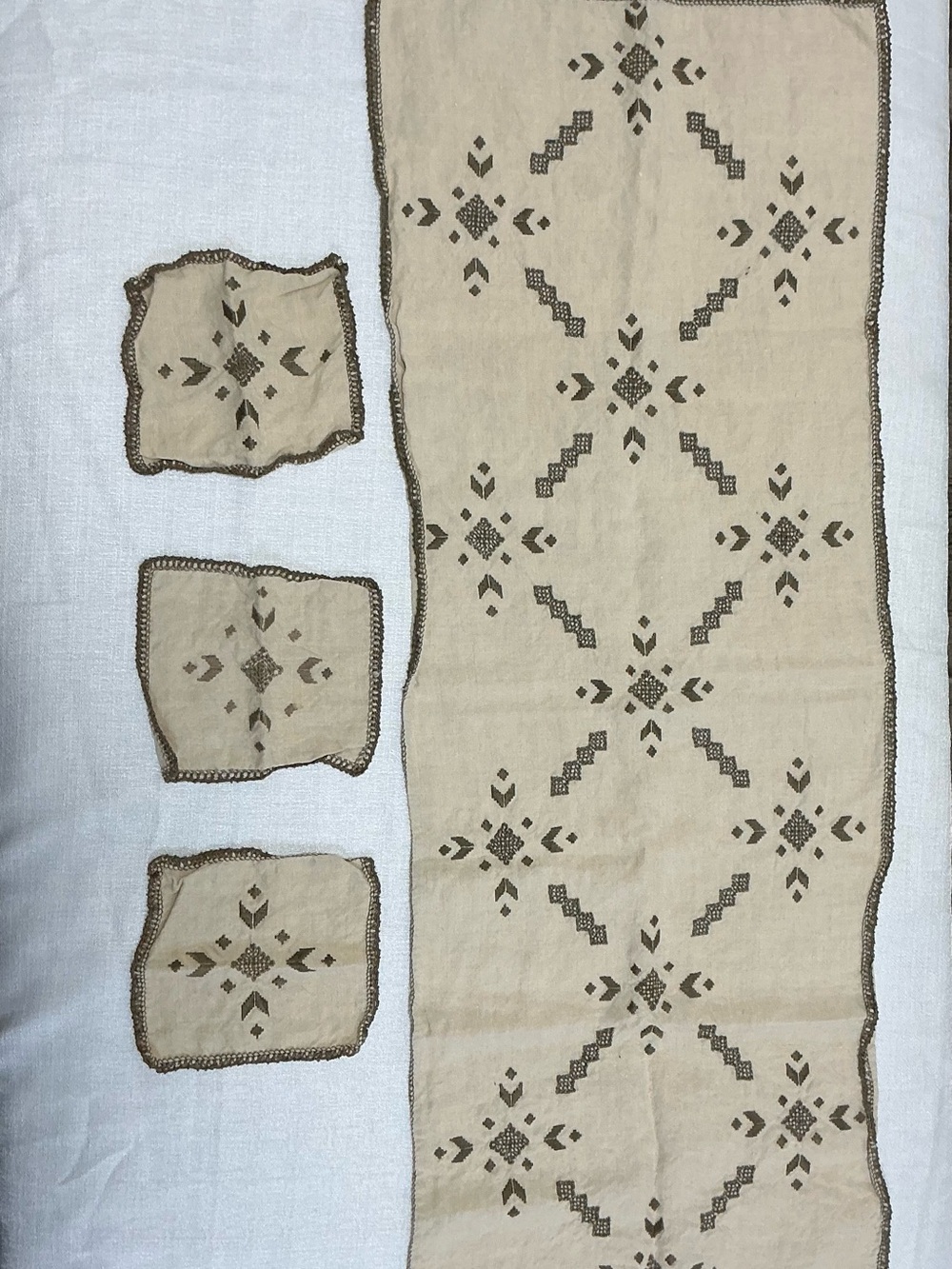 VTG Hand Woven Linen Runner Coasters Set Hardanger Ukrainian Folk Art Embroidery